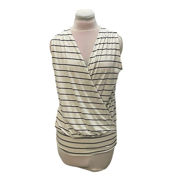 GARNET HILL Essential Banded Surplice Knit Tank SMALL Organic Blend Soft Staple - Picture 1 of 6